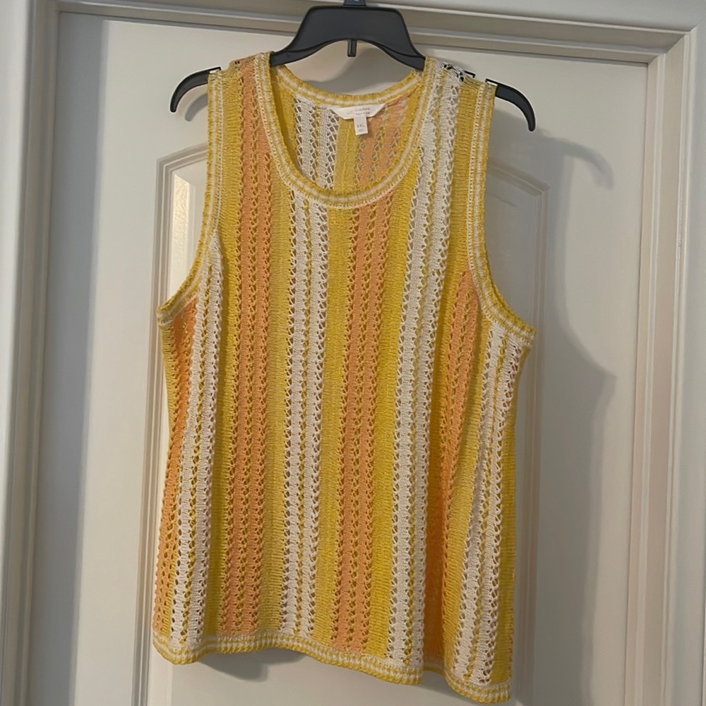 Lauren Conrad sweater tank top